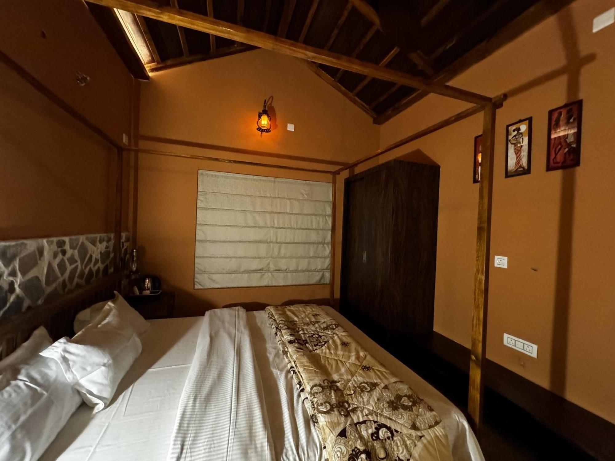Chaitali The Villa Shānti Niketan 외부 사진